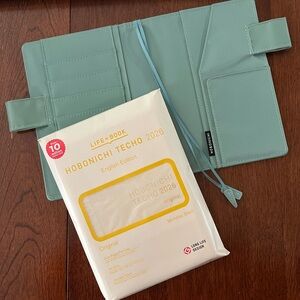 Hobonichi Techo 2026 English Edition Planner & Pineapple Cover